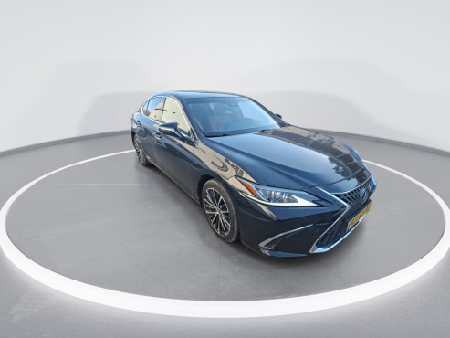 לקסוס ES 2022 במחיר 180,648 ש״ח - תמונה 3 לקסוס ES 2022 במחיר 180,648 ש״ח - תמונה 3