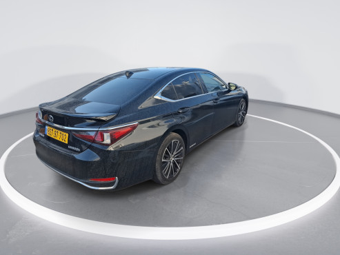 לקסוס ES 2022 במחיר 180,648 ש״ח - תמונה 10 לקסוס ES 2022 במחיר 180,648 ש״ח - תמונה 10