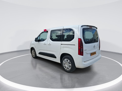 אופל COMBO 2022 במחיר 68,796 ש״ח - תמונה 7 אופל COMBO 2022 במחיר 68,796 ש״ח - תמונה 7