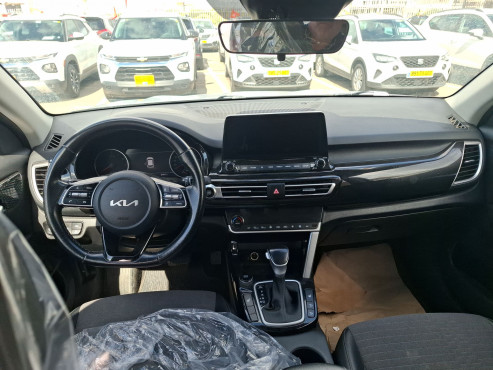 קיה סלטוס 2023 במחיר 99,328 ש״ח - תמונה 2