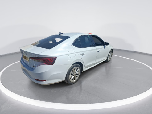 סקודה אוקטביה 2022 במחיר 106,168 ש״ח - תמונה 9