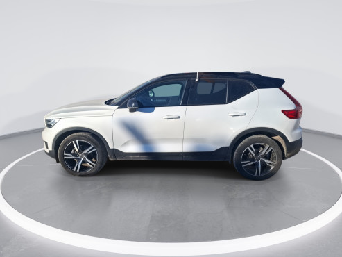 וולבו XC40 T3 2022 במחיר 119,556 ש״ח - תמונה 6