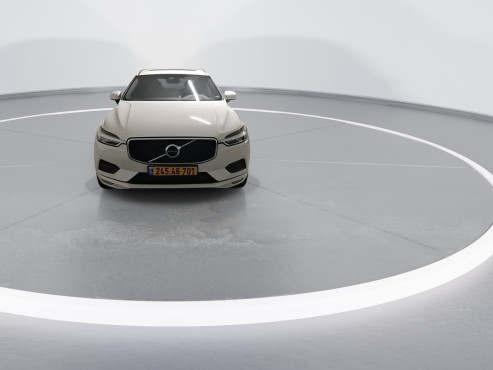 וולבו XC60 2018 במחיר 97,283 ש״ח - תמונה 4