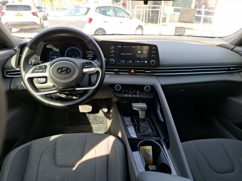 יונדאי אלנטרה 2023 במחיר 104,348 ש״ח - תמונה 2 יונדאי אלנטרה 2023 במחיר 104,348 ש״ח - תמונה 2