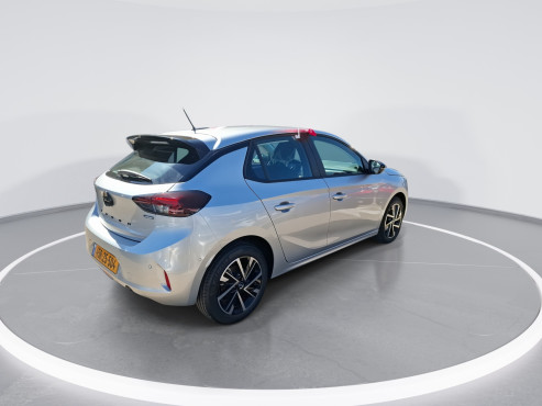 אופל קורסה 2026 במחיר 120,361 ש״ח - תמונה 9