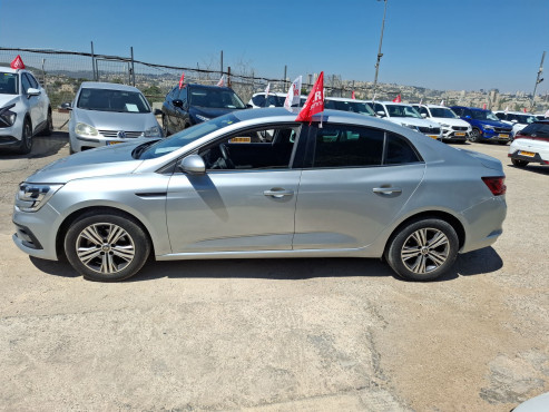 רנו מגאן 2023 במחיר 83,000 ש״ח - תמונה 2 רנו מגאן 2023 במחיר 83,000 ש״ח - תמונה 2