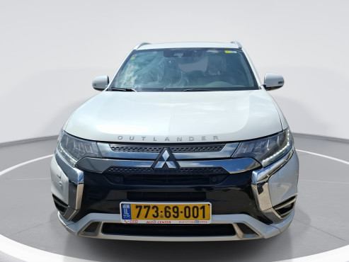 מיצובישי אאוטלנדר 2019 במחיר 100,580 ש״ח - תמונה 1 מיצובישי אאוטלנדר 2019 במחיר 100,580 ש״ח - תמונה 1