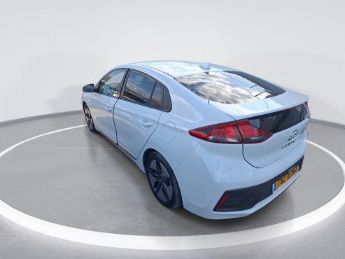 יונדאי איוניק 2022 במחיר 97,744 ש״ח - תמונה 6