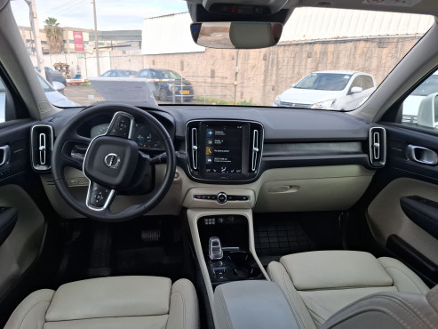 וולבו XC40 2022 במחיר 149,760 ש״ח - תמונה 2