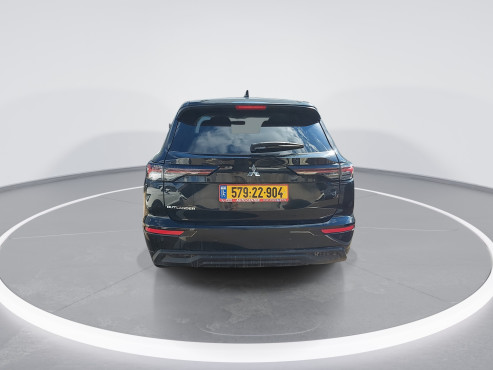 מיצובישי אאוטלנדר 2026 במחיר 189,554 ש״ח - תמונה 3