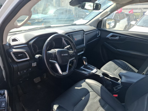 איסוזו D-MAX 2023 במחיר 218,160 ש״ח - תמונה 2 איסוזו D-MAX 2023 במחיר 218,160 ש״ח - תמונה 2