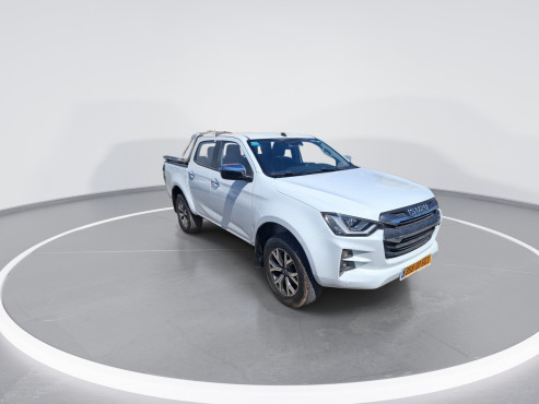 איסוזו D-MAX 2023 במחיר 218,160 ש״ח - תמונה 3 איסוזו D-MAX 2023 במחיר 218,160 ש״ח - תמונה 3