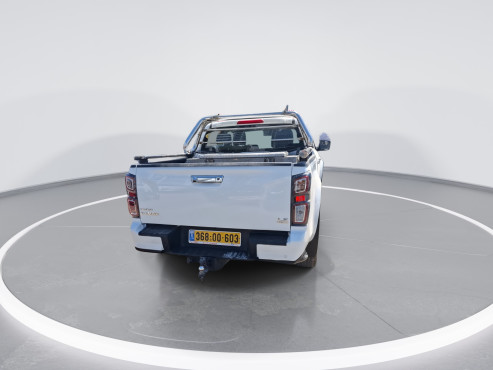 איסוזו D-MAX 2023 במחיר 218,160 ש״ח - תמונה 8 איסוזו D-MAX 2023 במחיר 218,160 ש״ח - תמונה 8