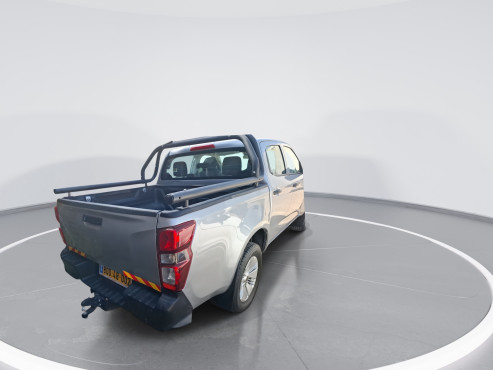 איסוזו D-MAX 2022 במחיר 218,522 ש״ח - תמונה 8