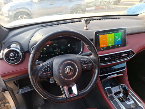 אם.ג'י - MG MG EHS 2021 במחיר 82,720 ש״ח - תמונה 2 אם.ג'י - MG MG EHS 2021 במחיר 82,720 ש״ח - תמונה 2