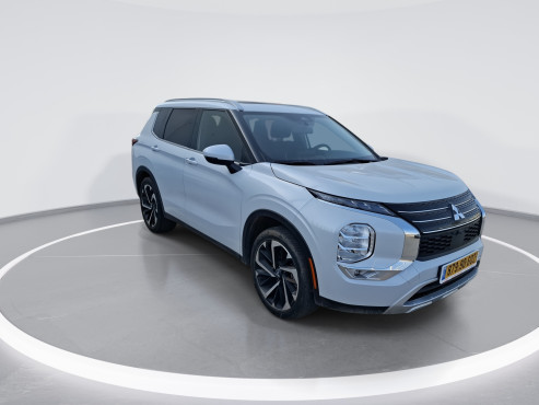 מיצובישי אאוטלנדר 2022 במחיר 123,536 ש״ח - תמונה 3