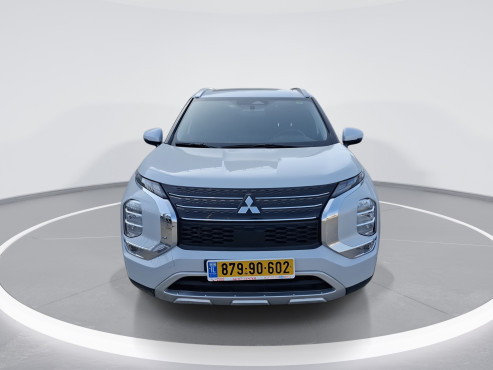 מיצובישי אאוטלנדר 2022 במחיר 123,536 ש״ח - תמונה 4