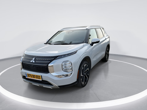 מיצובישי אאוטלנדר 2022 במחיר 123,536 ש״ח - תמונה 5