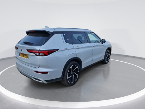 מיצובישי אאוטלנדר 2022 במחיר 123,536 ש״ח - תמונה 10