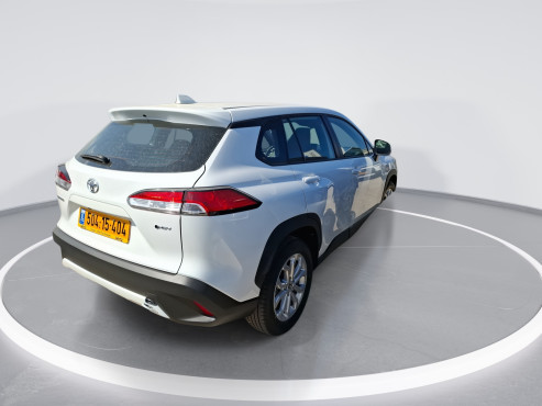 טויוטה קורולה קרוס 2026 במחיר 166,816 ש״ח - תמונה 10