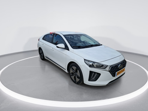 יונדאי איוניק 2020 במחיר 90,100 ש״ח - תמונה 3 יונדאי איוניק 2020 במחיר 90,100 ש״ח - תמונה 3