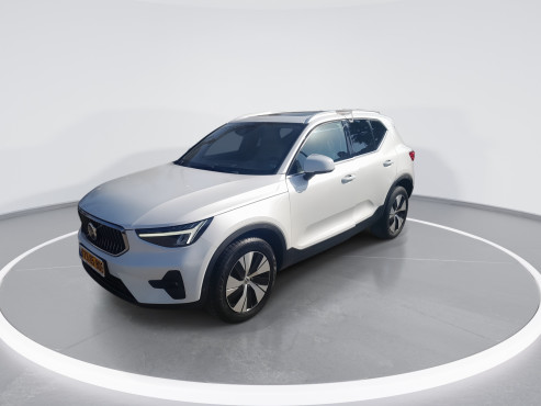 וולבו XC40T2 2022 במחיר 102,200 ש״ח - תמונה 5 וולבו XC40T2 2022 במחיר 102,200 ש״ח - תמונה 5