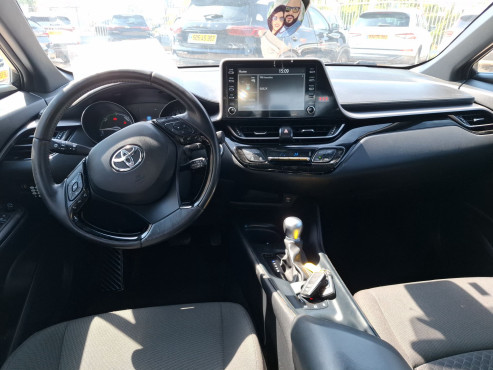 טויוטה C-HR 2023 במחיר 106,470 ש״ח - תמונה 2 טויוטה C-HR 2023 במחיר 106,470 ש״ח - תמונה 2