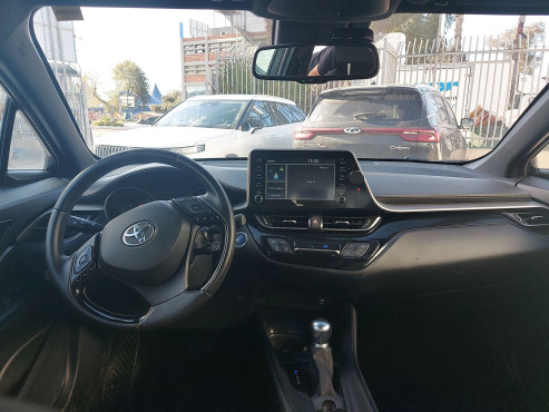 טויוטה C-HR 2023 במחיר 113,160 ש״ח - תמונה 2