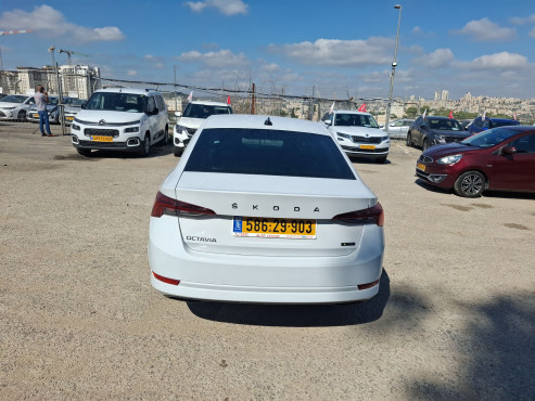 סקודה אוקטביה 2023 במחיר 95,598 ש״ח - תמונה 3