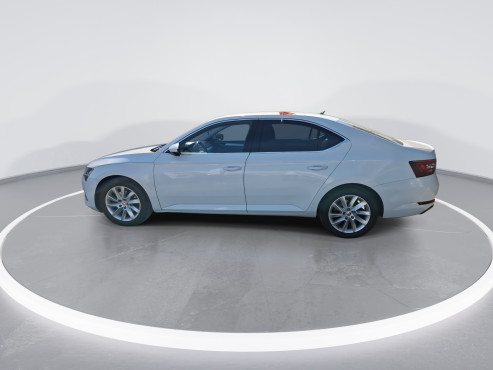 סקודה סופרב 2023 במחיר 104,160 ש״ח - תמונה 6