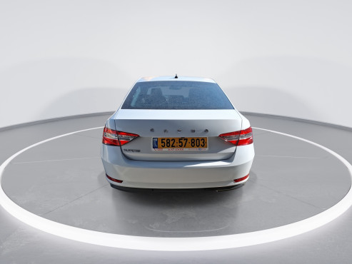 סקודה סופרב 2023 במחיר 104,160 ש״ח - תמונה 8