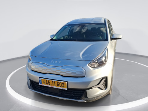 קיה נירו 2023 במחיר 108,420 ש״ח - תמונה 1