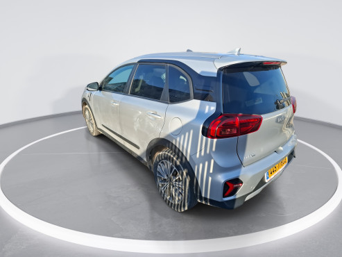 קיה נירו 2023 במחיר 108,420 ש״ח - תמונה 6