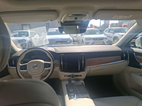 וולבו S90RECHARGE T8 2021 במחיר 144,576 ש״ח - תמונה 2 וולבו S90RECHARGE T8 2021 במחיר 144,576 ש״ח - תמונה 2