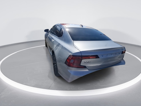 וולבו S90RECHARGE T8 2021 במחיר 144,576 ש״ח - תמונה 8 וולבו S90RECHARGE T8 2021 במחיר 144,576 ש״ח - תמונה 8