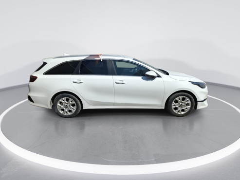 קיה סיד 2023 במחיר 86,130 ש״ח - תמונה 10