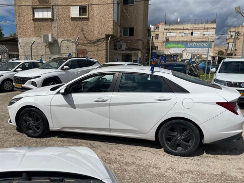 יונדאי אלנטרה 2023 במחיר 107,700 ש״ח - תמונה 3
