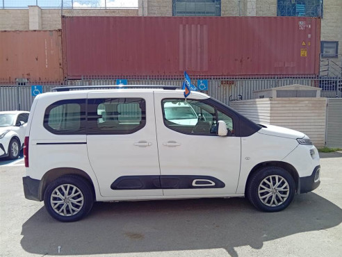 סיטרואן ברלינגו 2021 במחיר 85,900 ש״ח - תמונה 5 סיטרואן ברלינגו 2021 במחיר 85,900 ש״ח - תמונה 5