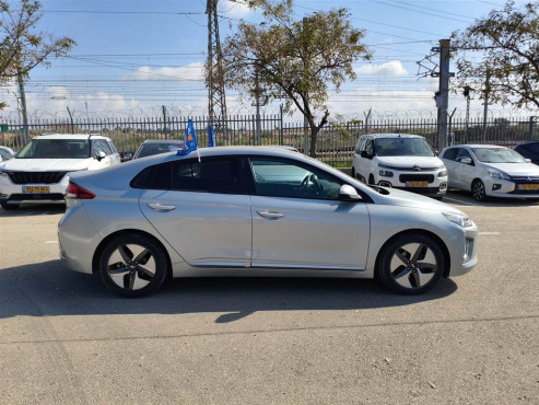 יונדאי איוניק 2022 במחיר 96,900 ש״ח - תמונה 2