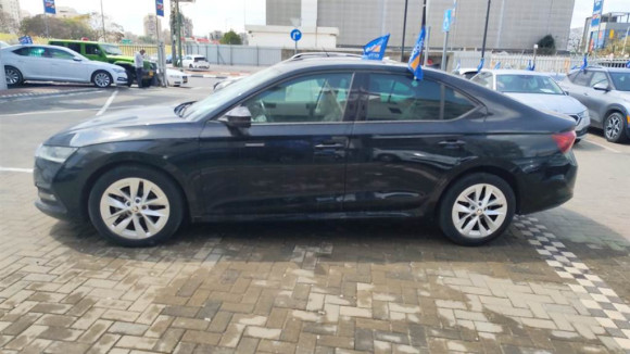 סקודה אוקטביה 2023 במחיר 117,500 ש״ח - תמונה 3
