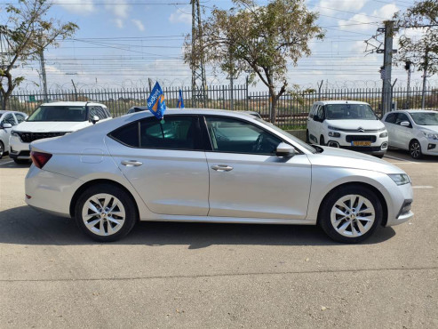 סקודה אוקטביה 2023 במחיר 103,300 ש״ח - תמונה 1 סקודה אוקטביה 2023 במחיר 103,300 ש״ח - תמונה 1