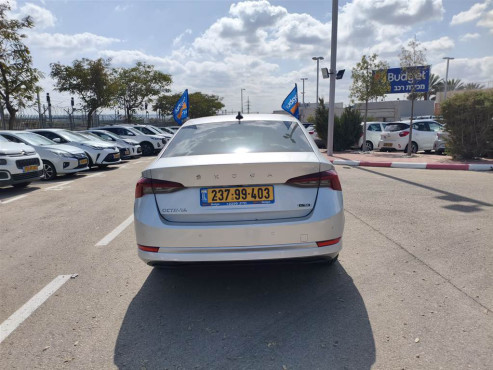 סקודה אוקטביה 2023 במחיר 103,300 ש״ח - תמונה 4 סקודה אוקטביה 2023 במחיר 103,300 ש״ח - תמונה 4
