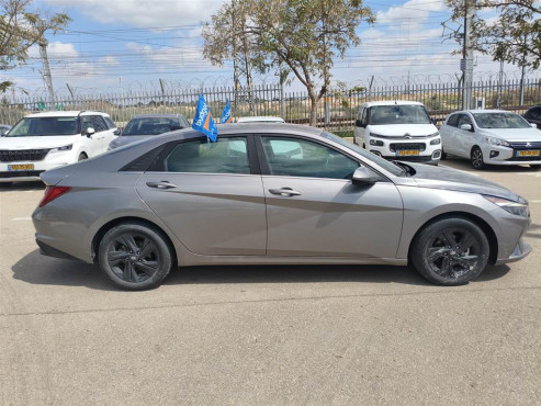 יונדאי אלנטרה 2023 במחיר 112,400 ש״ח - תמונה 2 יונדאי אלנטרה 2023 במחיר 112,400 ש״ח - תמונה 2