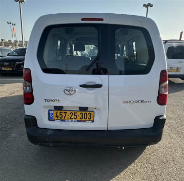 טויוטה סיטי 2023 במחיר 92,500 ש״ח - תמונה 4 טויוטה סיטי 2023 במחיר 92,500 ש״ח - תמונה 4