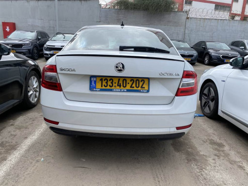 סקודה אוקטביה 2020 במחיר 80,100 ש״ח - תמונה 3 סקודה אוקטביה 2020 במחיר 80,100 ש״ח - תמונה 3