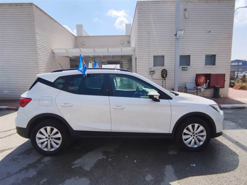 סיאט ארונה 2023 במחיר 89,300 ש״ח - תמונה 2 סיאט ארונה 2023 במחיר 89,300 ש״ח - תמונה 2