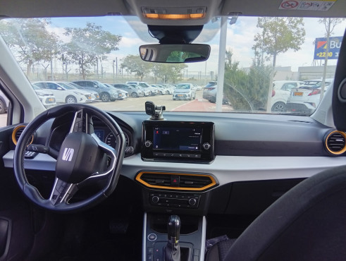 סיאט ארונה 2023 במחיר 88,300 ש״ח - תמונה 3