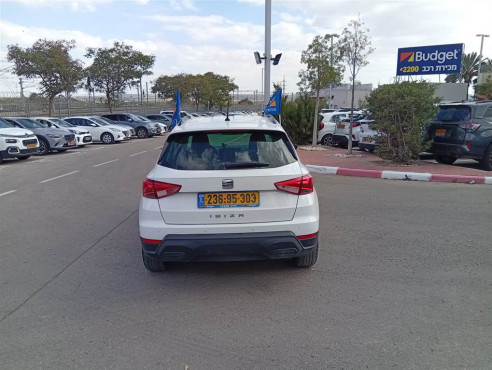 סיאט ארונה 2023 במחיר 88,300 ש״ח - תמונה 4