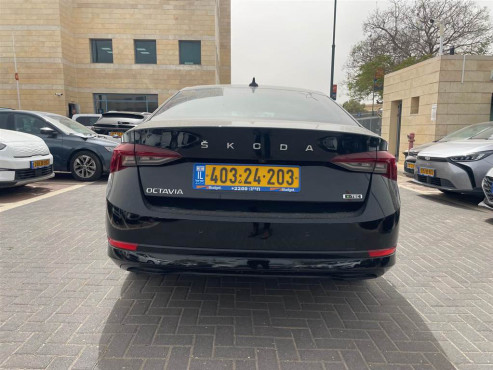 סקודה אוקטביה 2023 במחיר 116,000 ש״ח - תמונה 4 סקודה אוקטביה 2023 במחיר 116,000 ש״ח - תמונה 4