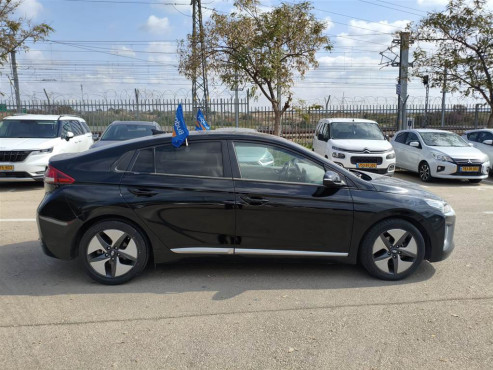 יונדאי איוניק 2022 במחיר 99,500 ש״ח - תמונה 2 יונדאי איוניק 2022 במחיר 99,500 ש״ח - תמונה 2